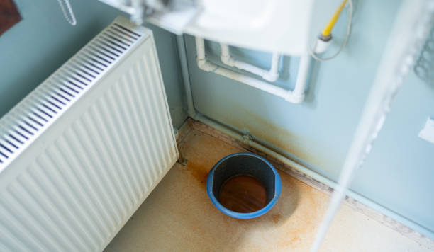 Best Water damage restoration experts  in Apple Valley, UT